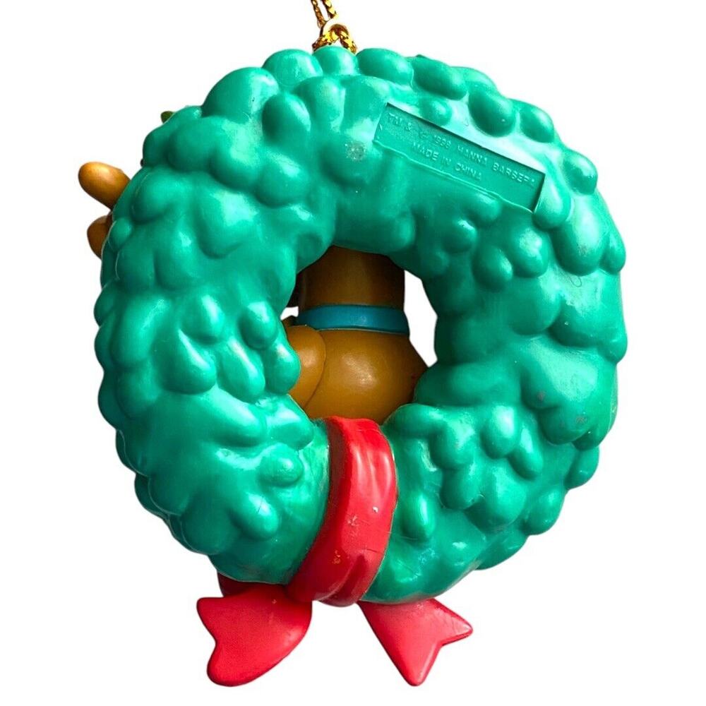 Vintage Scooby Doo Christmas Ornament Wreath Scooby Snacks Hanna Barbera 1998 - Picture 5 of 8